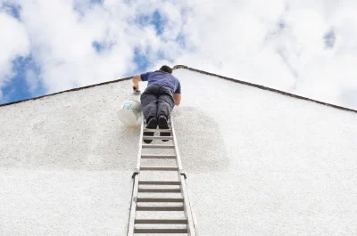 Peinture extérieure à Target — façades et ravalement